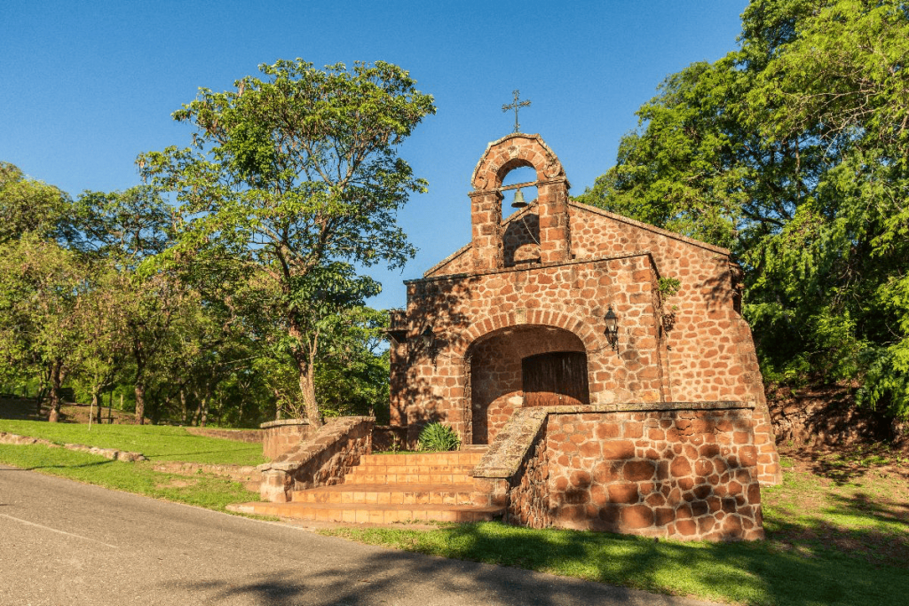 Iglesia, Termas Rosario de la Frontera